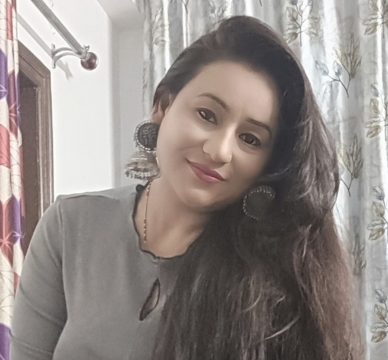 Poonam Rawat, a women's empowerment entrepreneur, inspires Indian women with her success through her clothing store and impactful initiatives.