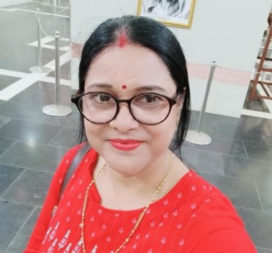 Nilam Pandey, is a homemaker with a creative flair, inspiring women to embrace their aspirations and balance personal growth with elegance.