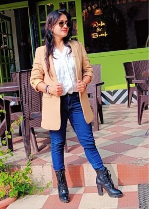 Women's Linen Single Breasted Blazer – Lightweight and Elegant Design