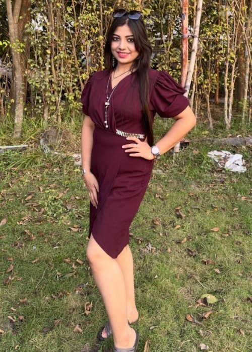 Sudiksha Tiwari, a confident and versatile model delivering stunning visuals and promoting positivity in every project.