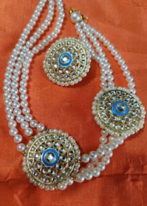 Handmade Kundan Pearl Choker Necklace Set – Traditional Gold & Pearl Jewellery