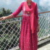 Upgrade your ethnic wardrobe with this elegant Nayra Cut Kurta – Order now!