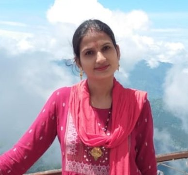 Geeta Pundir, a devoted homemaker, embracing simplicity and family life with love and dedication.