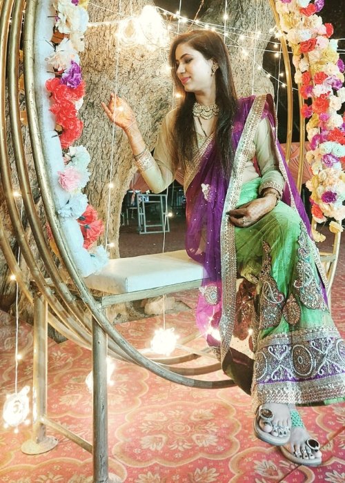 Round Golden Metal Balloon Arch Kit (6.7Ft) – Wedding & Party Backdrop Stand - Shivani Jaswal Round Golden Metal Balloon Arch Kit (6.7Ft) – Wedding & Party Backdrop Stand, Aluminum Frame, Easy to Assemble, Reusable.