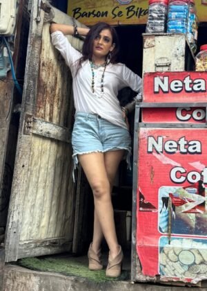 ROCIO Women's Suede Boots – Trendy & Comfortable Footwear