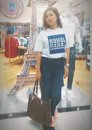 Women’s Boot Cut High-Rise Stretchable Ankle-Length Jeans