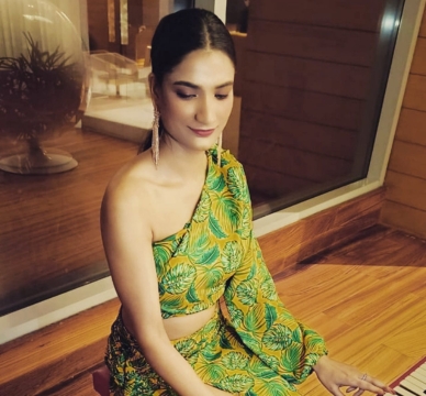 Priyanka Khandelwal – IT engineer, model, influencer, and founder of Prishi Store, blending tech, fashion, and entrepreneurship.