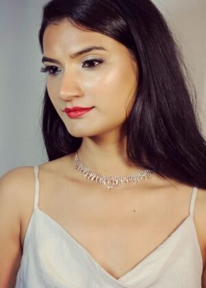 Maybelline New York Ultimattes Lipstick – 299 More Scarlet Matte Red