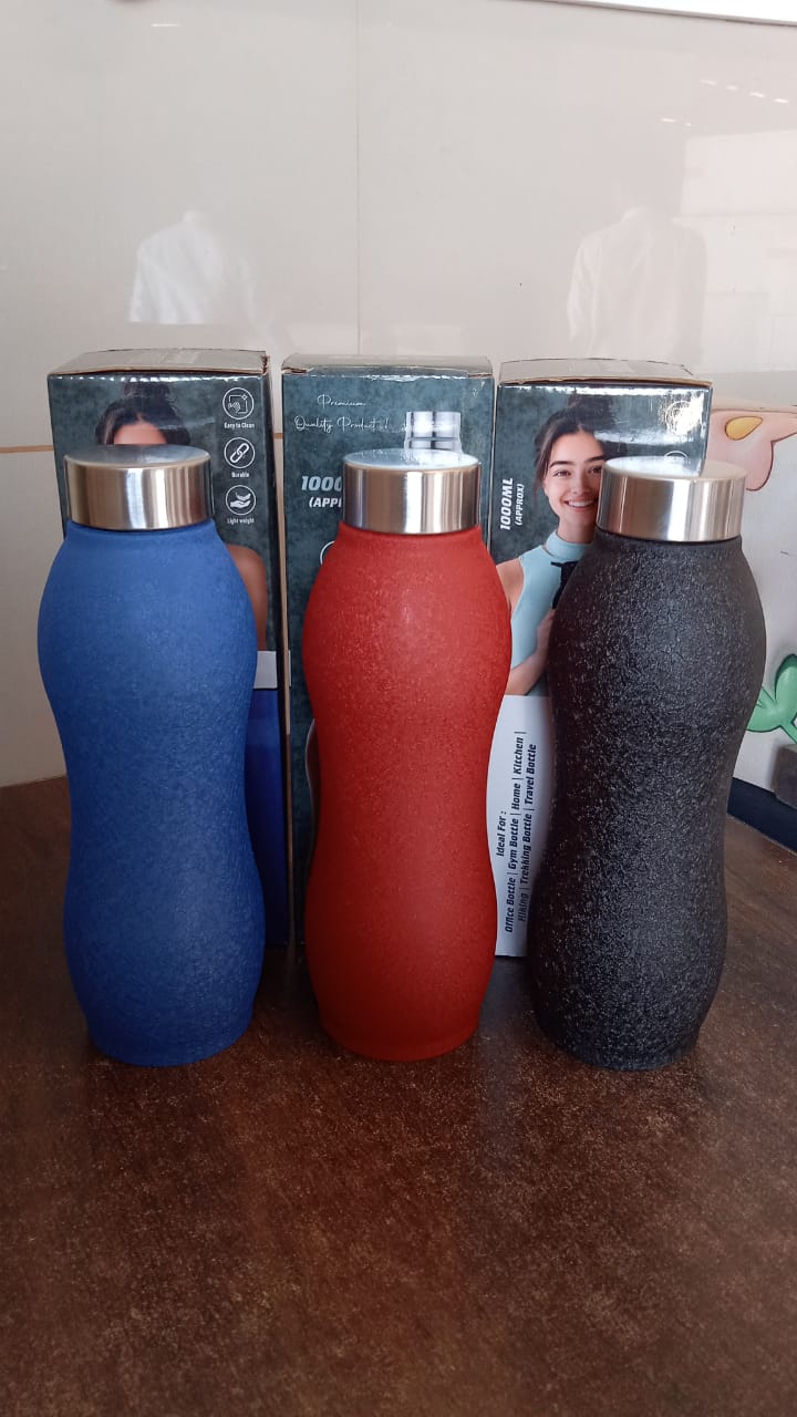 Stainless Steel Water Bottle (1000ML / Mix Colour / 1 Pc / Crocodile) - Shivani Jaswal Stainless Steel Water Bottle (1000ML / Mix Colour / 1 Pc / Crocodile)