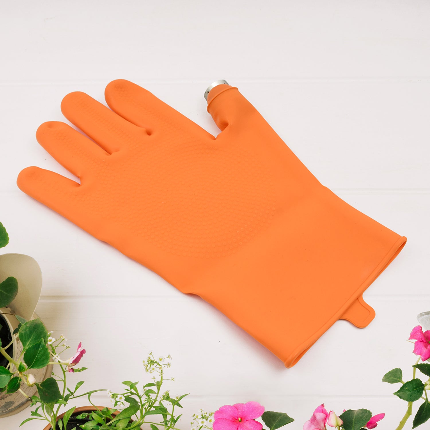 Right-Handed Silicone Thumb Cutter Gloves (1Pc) - Shivani Jaswal Right-Handed Silicone Thumb Cutter Gloves (1Pc)