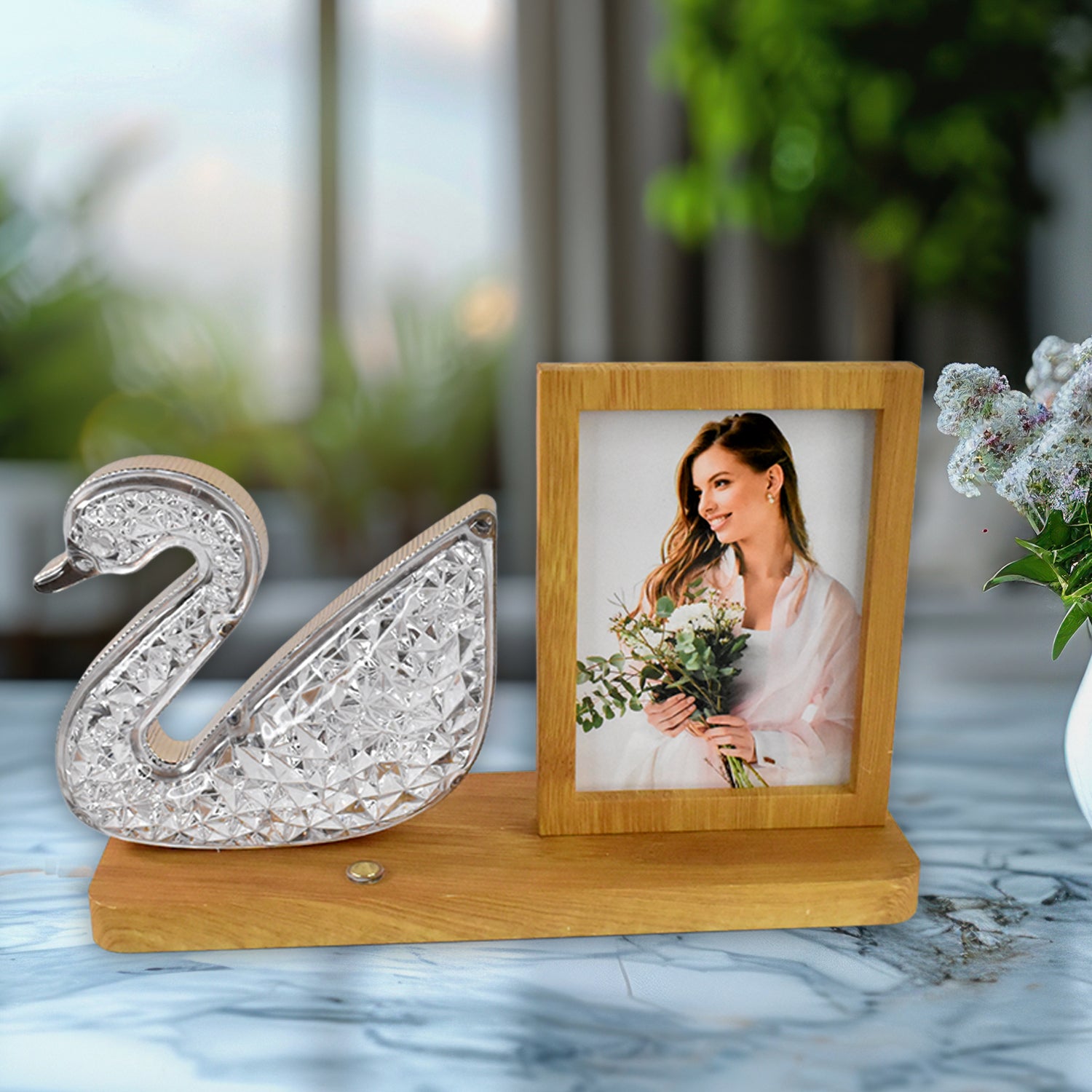 Duck Shape Cystal Led Lamp & Photo Frame Night Lamp | Wedding Gift | love couple - Shivani Jaswal Duck Shape Cystal Led Lamp & Photo Frame Night Lamp | Wedding Gift | love couple