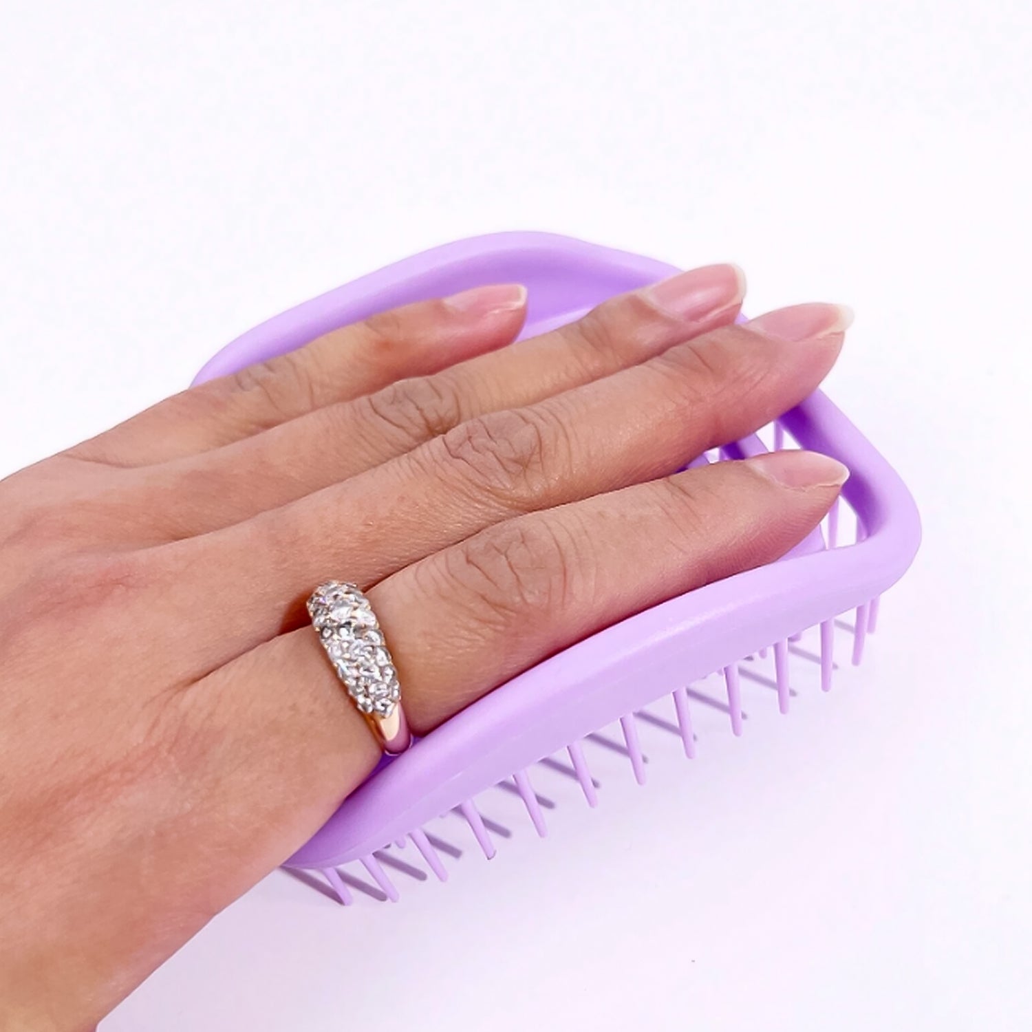 Shampoo Brush, Manual Scalp Massager Skeleton Combs (1 Pc) - Shivani Jaswal Shampoo Brush, Manual Scalp Massager Skeleton Combs (1 Pc)