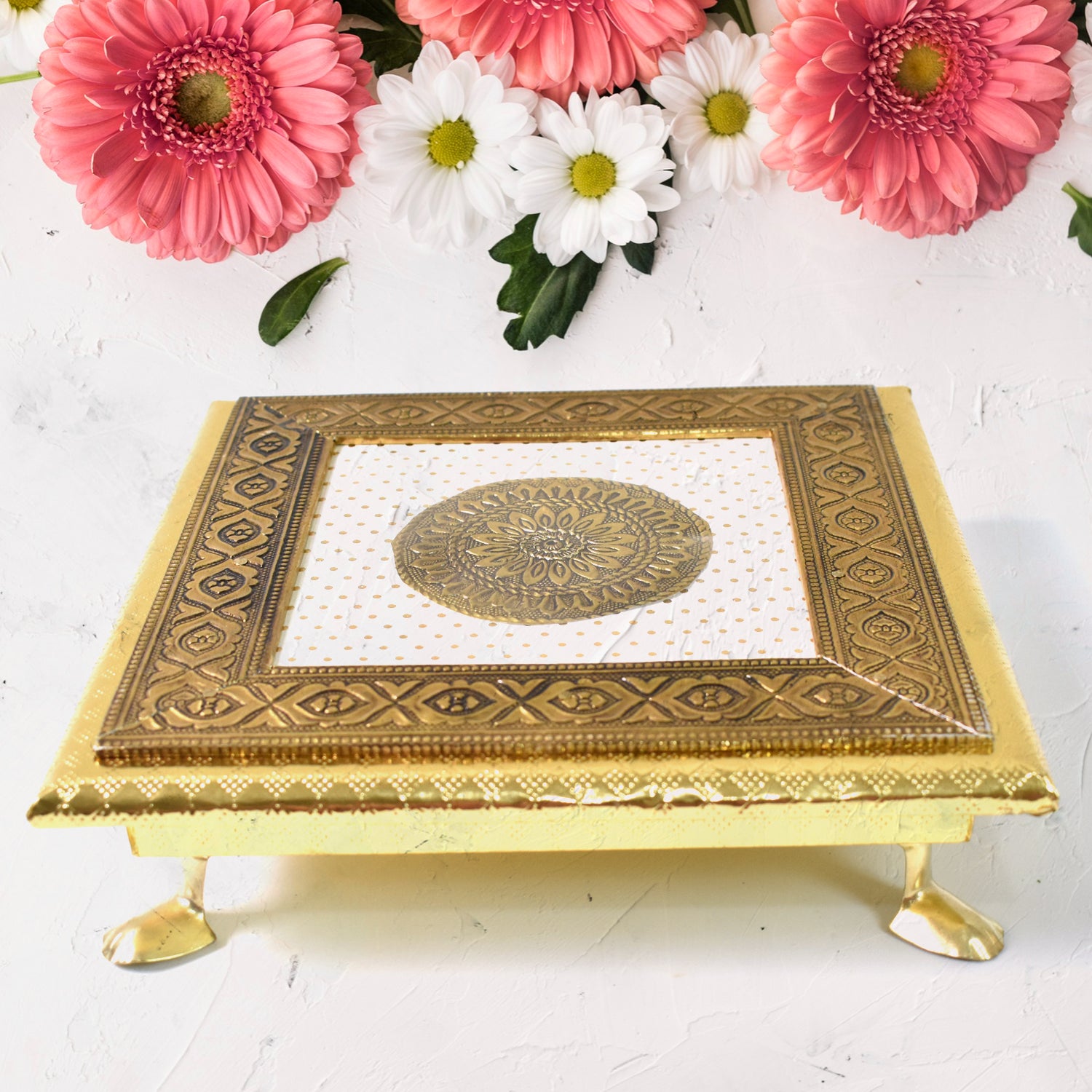Golden - Square Pooja Chowki Patla / Bajot (20×20 CM / 1 Pc) - Shivani Jaswal Golden - Square Pooja Chowki Patla / Bajot (20×20 CM / 1 Pc)