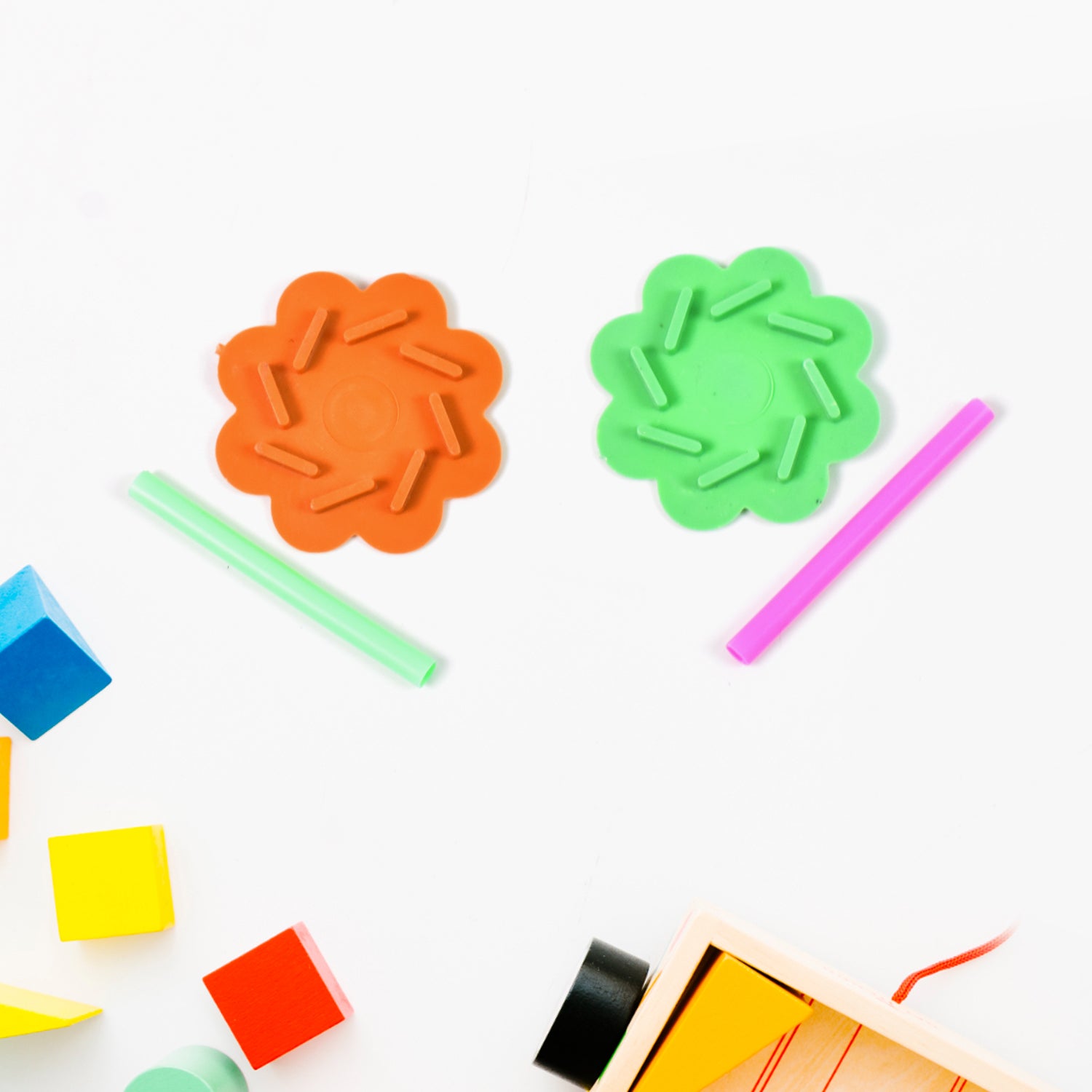 Small Magic air spinner, Plastic Promotional Spinning Toys (1 Pc) - Shivani Jaswal Small Magic air spinner, Plastic Promotional Spinning Toys (1 Pc)