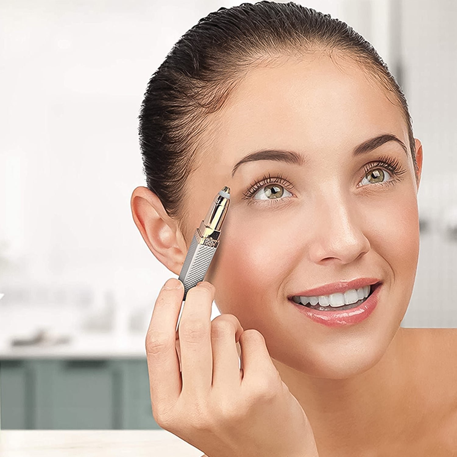 2-in-1 Eyebrow Razor & Painless Hair Shaver (1 Pc), Hair accessories - Shivani Jaswal 2-in-1 Eyebrow Razor & Painless Hair Shaver (1 Pc), Hair accessories