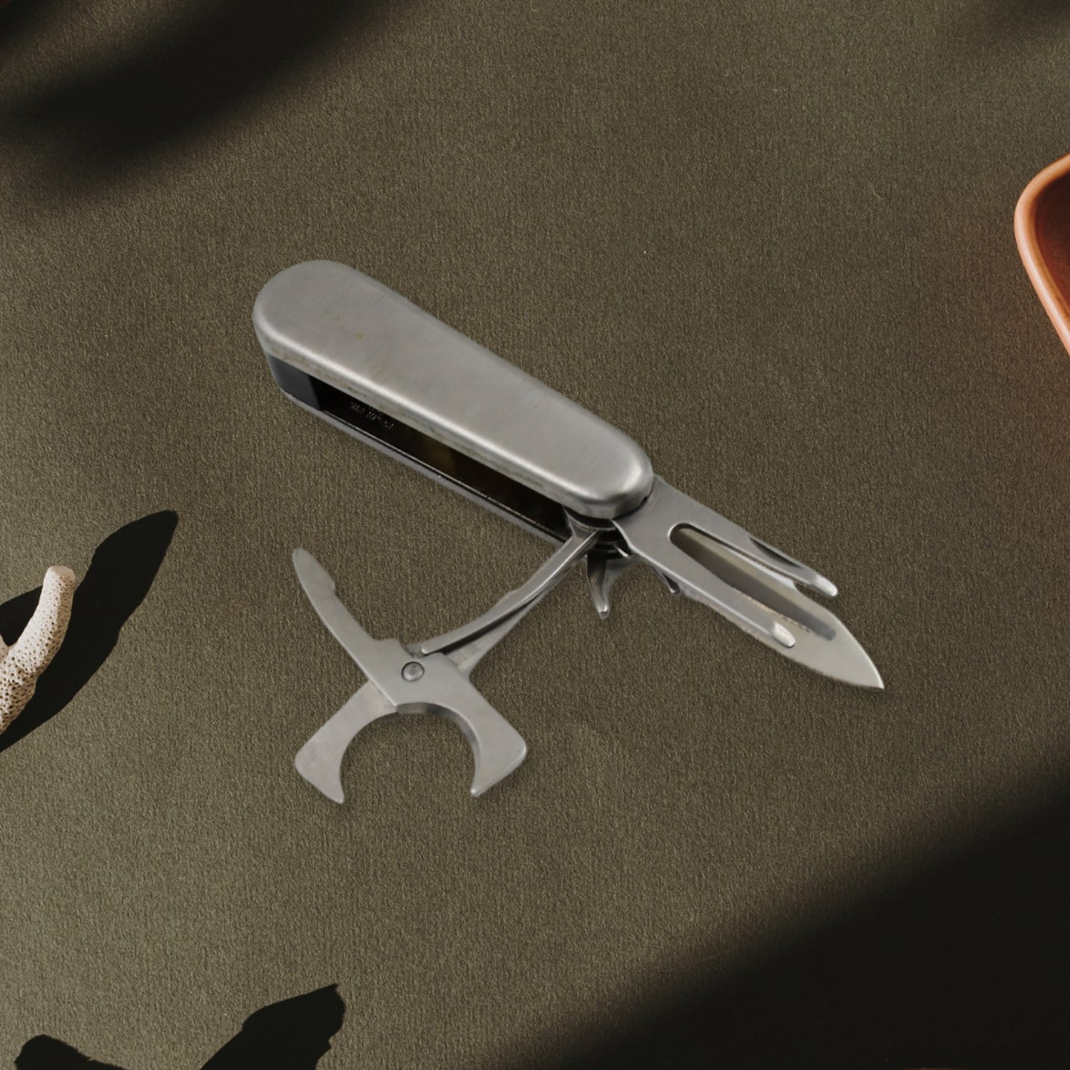 Multi Function Pocket Tools Chest Knife (1 Pc) - Shivani Jaswal Multi Function Pocket Tools Chest Knife (1 Pc)