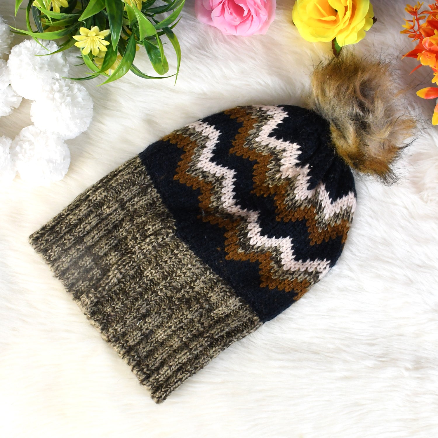 Winter Woolen Knitted Black Inside Fur Beanie Cap (1 Pc / Mix Design & Color) - Shivani Jaswal Winter Woolen Knitted Black Inside Fur Beanie Cap (1 Pc / Mix Design & Color)