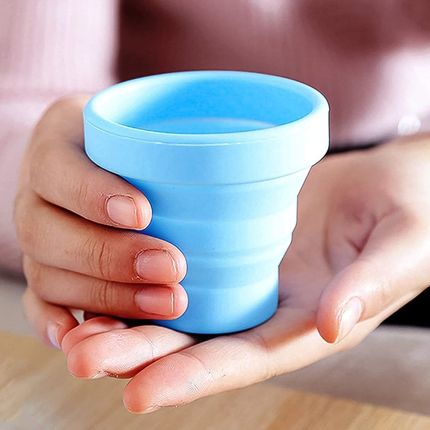 Round Silicone Foldable Glass, Foldable Travel Mug Without Lid (1 Pc) - Shivani Jaswal Round Silicone Foldable Glass, Foldable Travel Mug Without Lid (1 Pc)