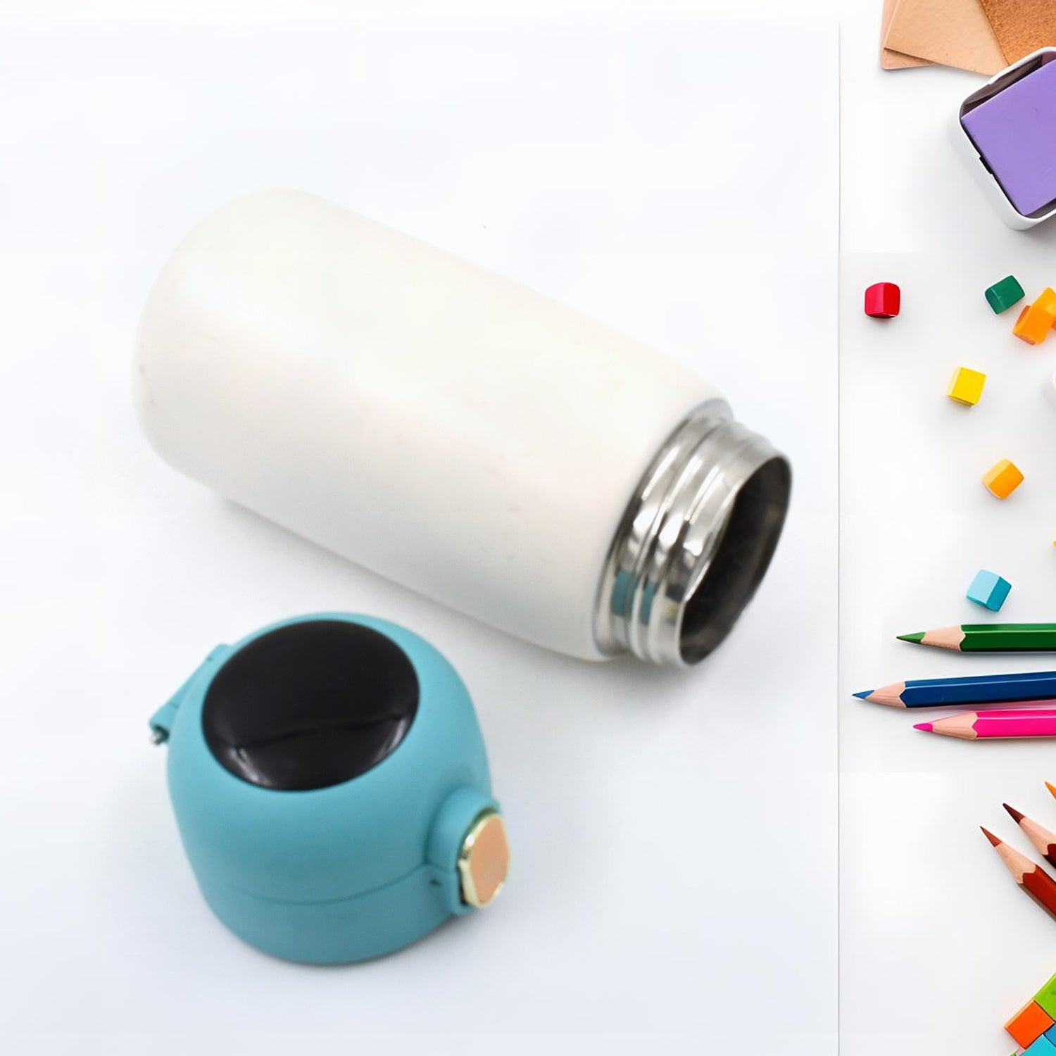 Smart Vacuum Insulated Water Bottle with LED Temperature Display (420 ML / Mix Design & Color) - Shivani Jaswal Smart Vacuum Insulated Water Bottle with LED Temperature Display (420 ML / Mix Design & Color)