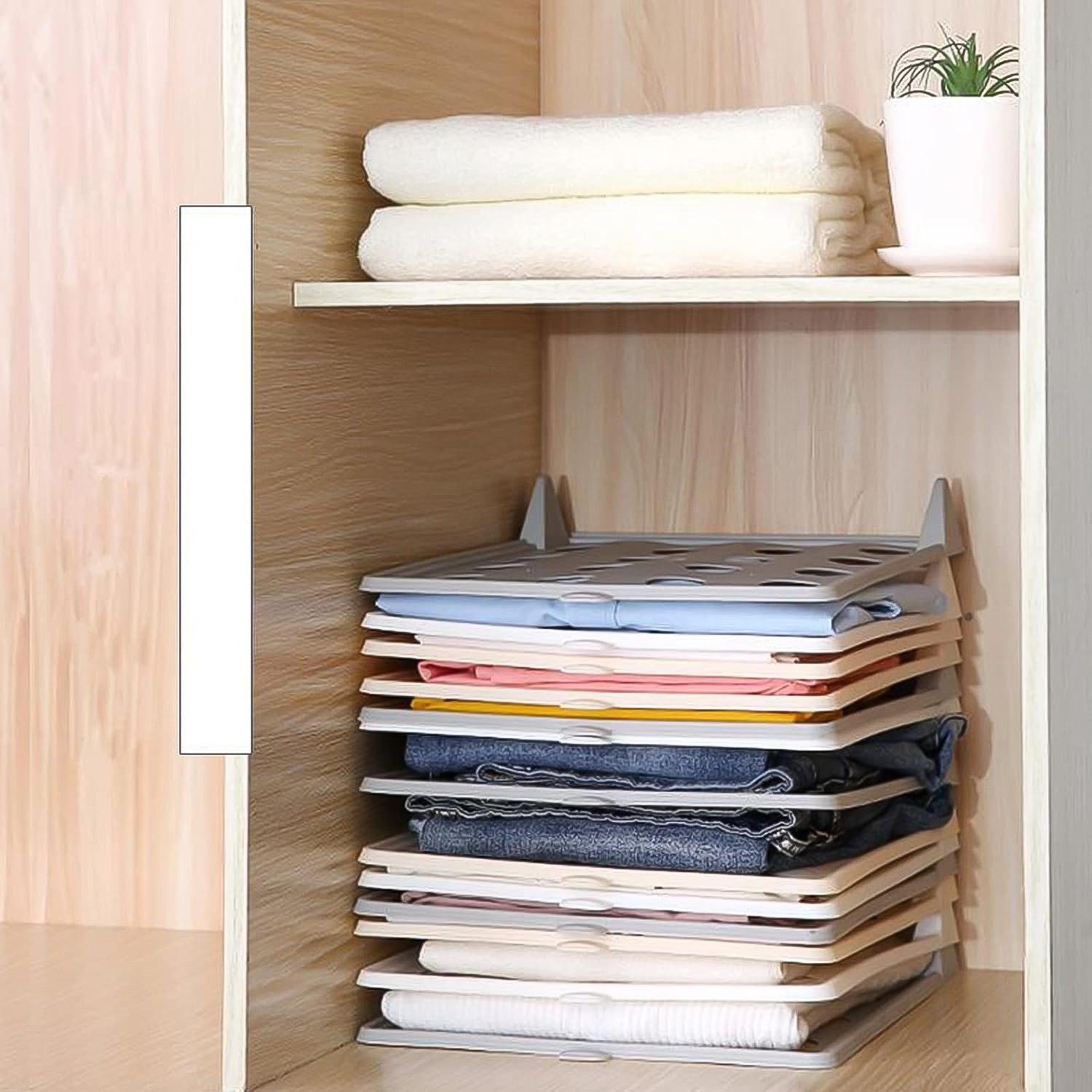 Stackable Shirt Clothes Folding Board (32×26 CM / 1 Pc) - Shivani Jaswal Stackable Shirt Clothes Folding Board (32×26 CM / 1 Pc)