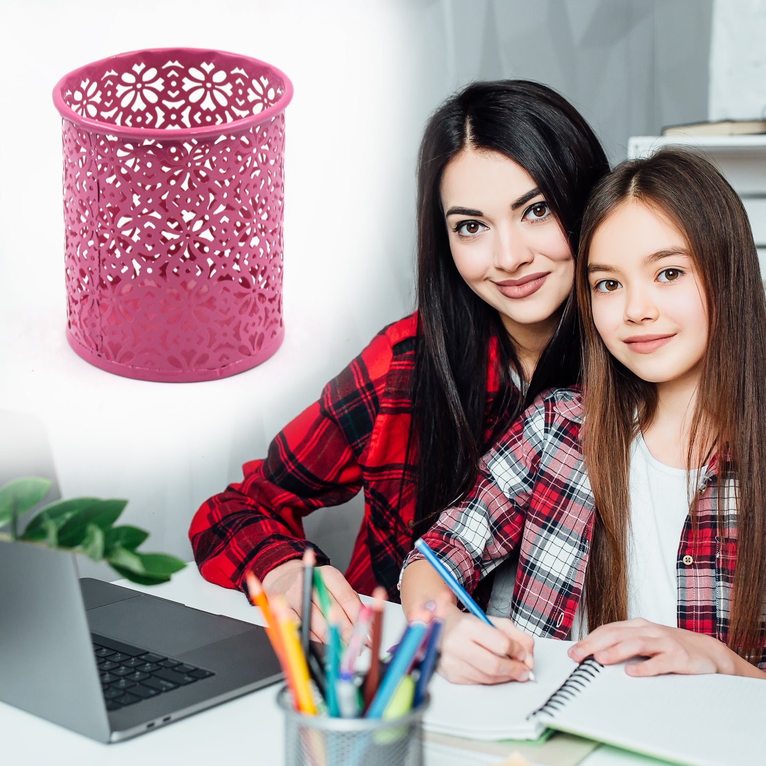 Pen Holder Office Desk Metal Mesh Pen Stand (1 Pc) - Shivani Jaswal Pen Holder Office Desk Metal Mesh Pen Stand (1 Pc)