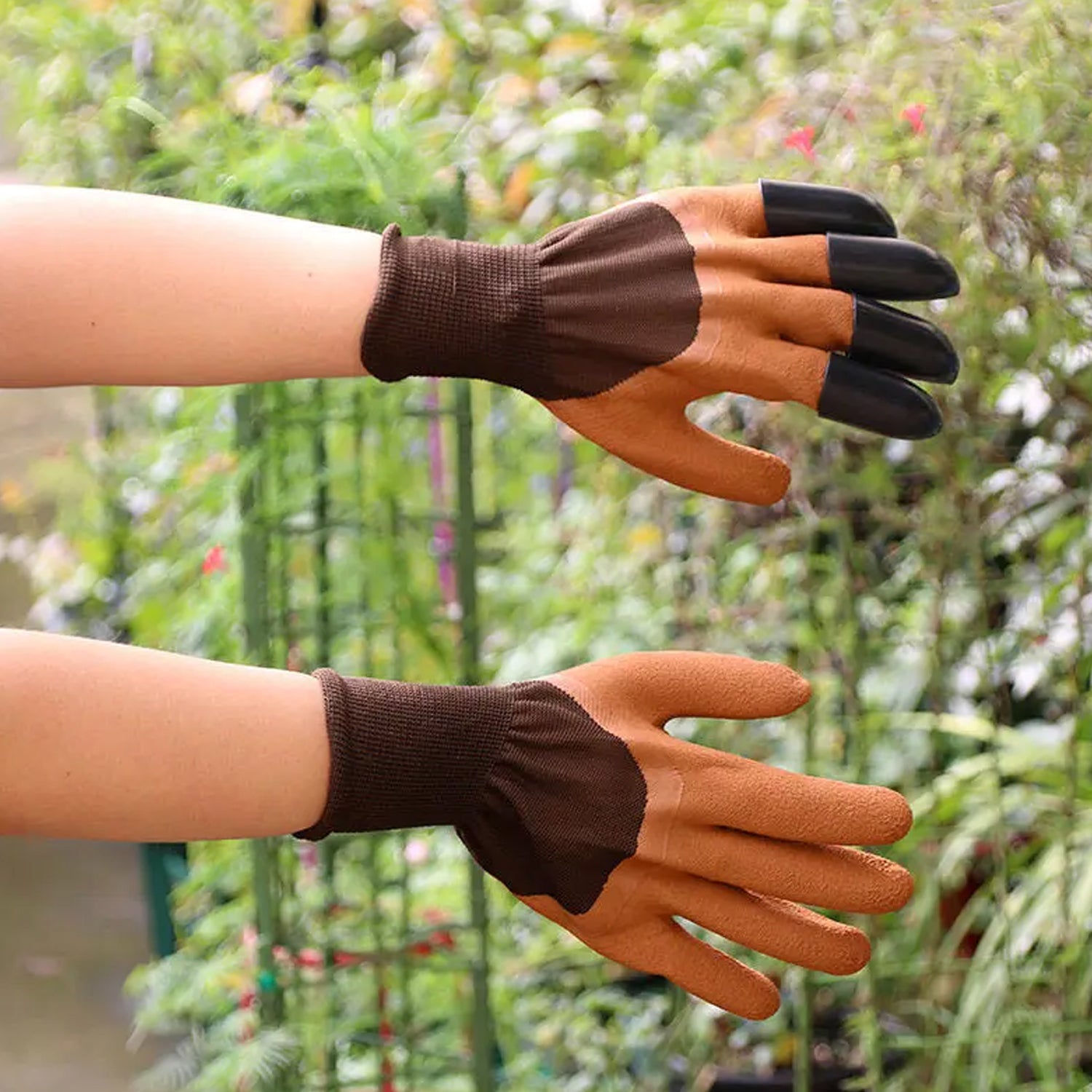 Garden Farming Gloves With Hand Fingertips & Plastic Claws (1 Pair) - Shivani Jaswal Garden Farming Gloves With Hand Fingertips & Plastic Claws (1 Pair)