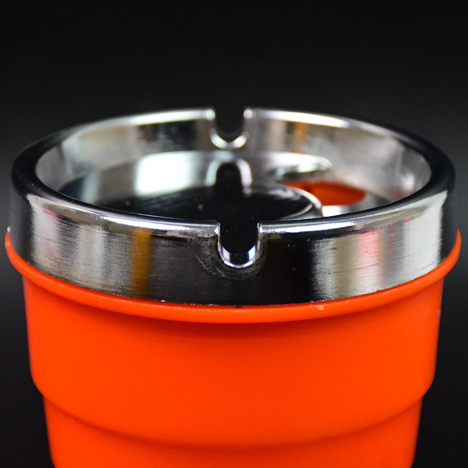 Plastic Car Ashtray Holder Cup with Lid (1 Pc) - Shivani Jaswal Plastic Car Ashtray Holder Cup with Lid (1 Pc)