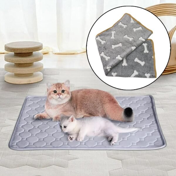 Pet Soft Cat Dog Blanket / Towel, Warm Sleep Mat (75Ã—55 Cm / 1 Pc / Mix Color & Design)