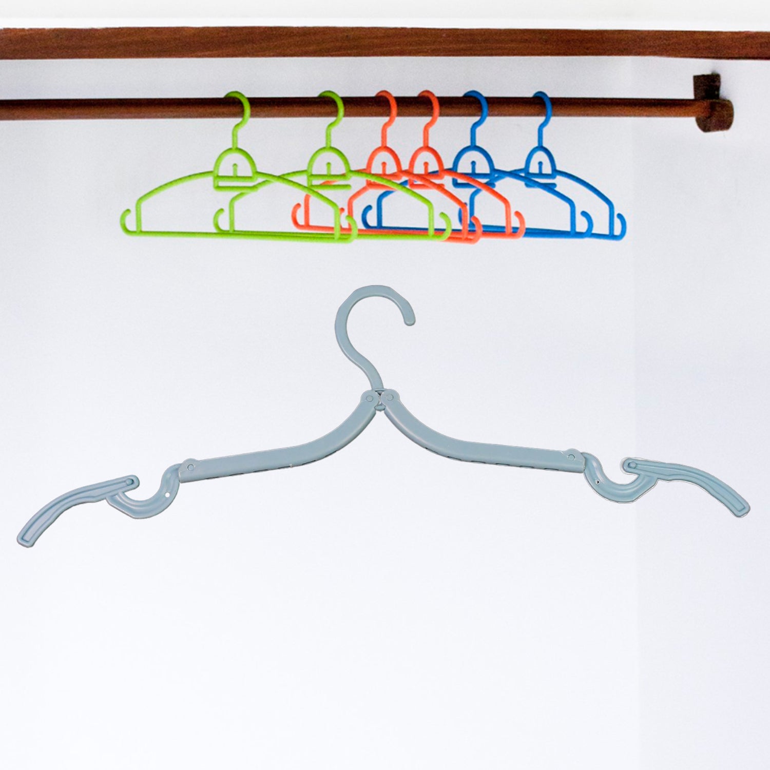 Travel Hangers, Portable Folding Clothes Hangers (1 Pc / Big) - Shivani Jaswal Travel Hangers, Portable Folding Clothes Hangers (1 Pc / Big)