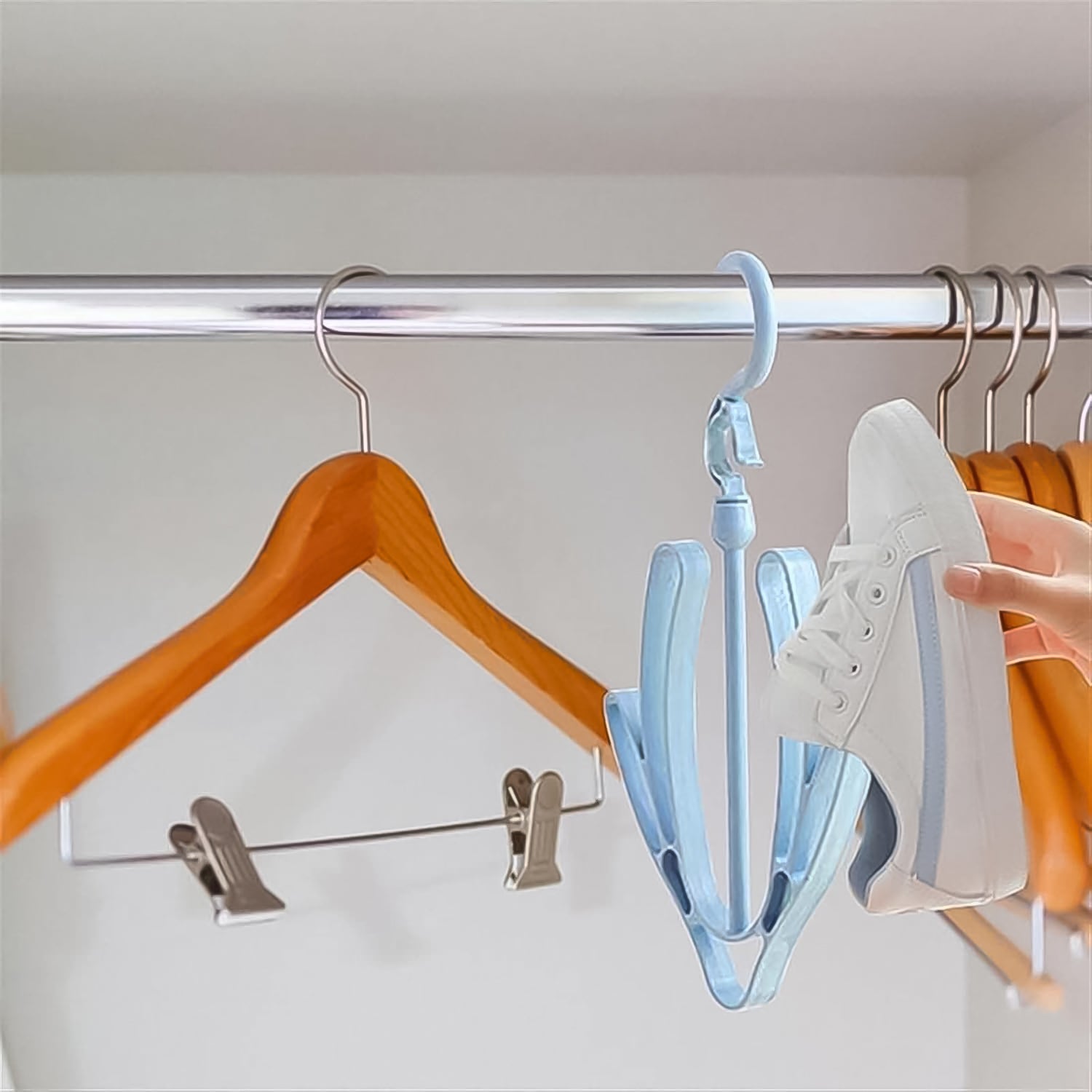 Small Shoes Drying Hanger, Rotatable Shoe Hanging Racks (1pc) - Shivani Jaswal Small Shoes Drying Hanger, Rotatable Shoe Hanging Racks (1pc)