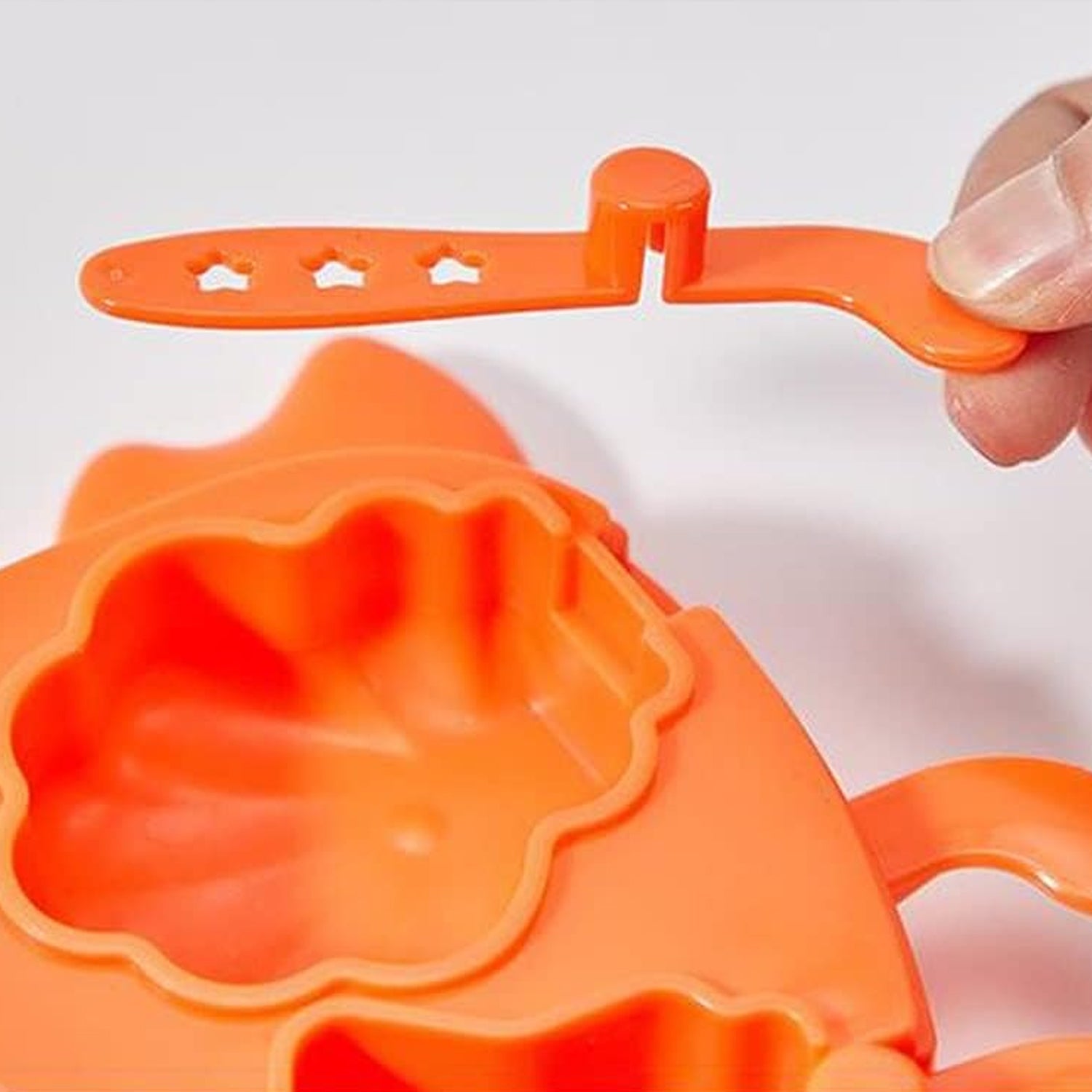 Crab Ice Mold – Silicone Ice Cream & sicle Mold for Kids (1 Pc) - Shivani Jaswal Crab Ice Mold – Silicone Ice Cream & sicle Mold for Kids (1 Pc)