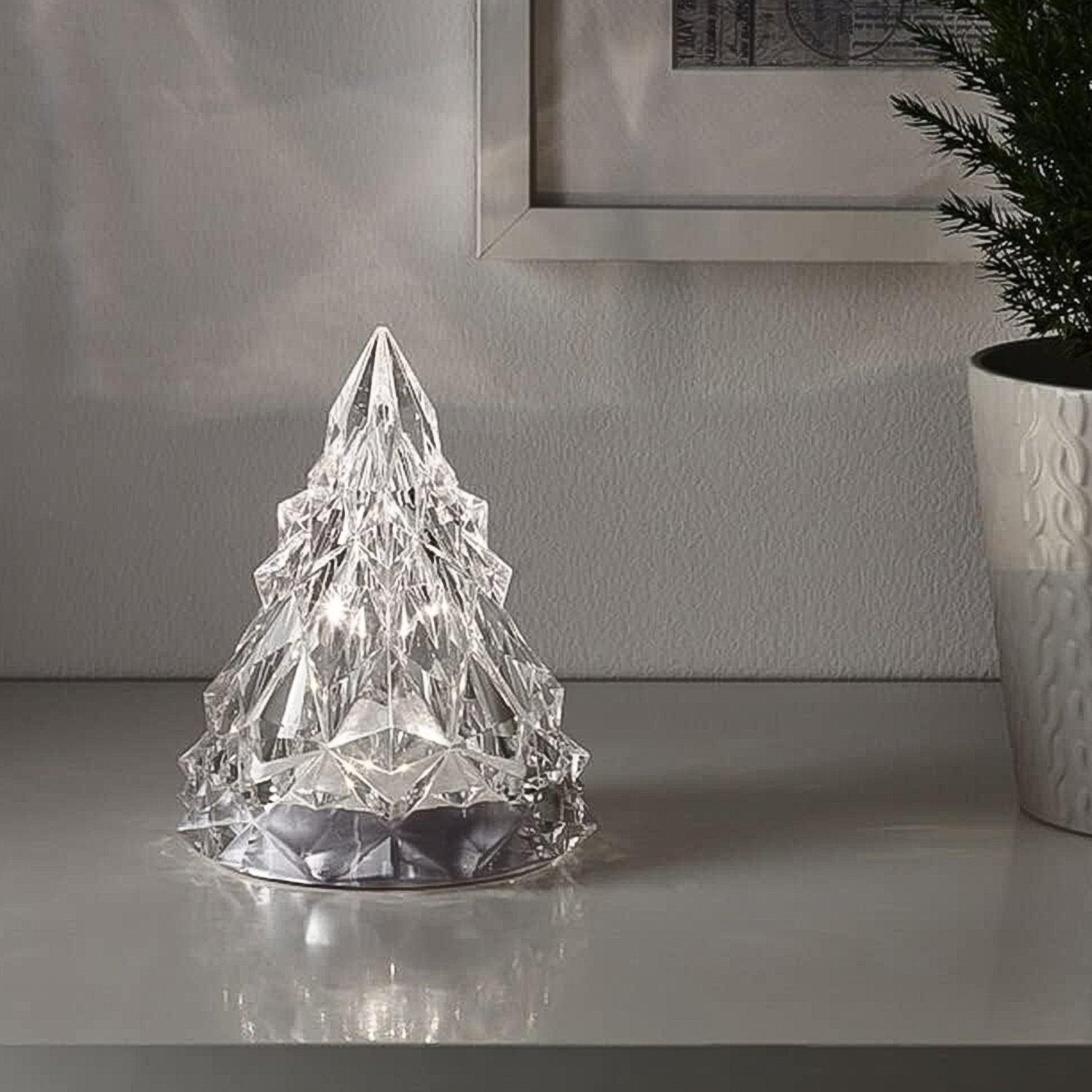 Iceberg / Pyramid Candlelight Tea Light (1 Pc) - Shivani Jaswal Iceberg / Pyramid Candlelight Tea Light (1 Pc)