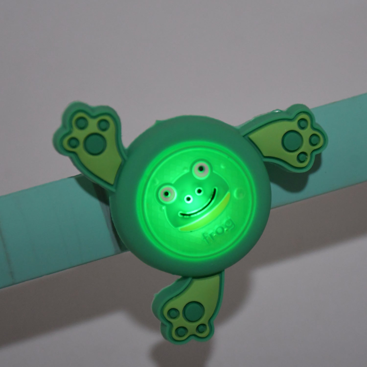 LED Light & Spinning Slap Kids Cartoon Bracelet Wrist Band (1 Pc / Mix Design) - Shivani Jaswal LED Light & Spinning Slap Kids Cartoon Bracelet Wrist Band (1 Pc / Mix Design)