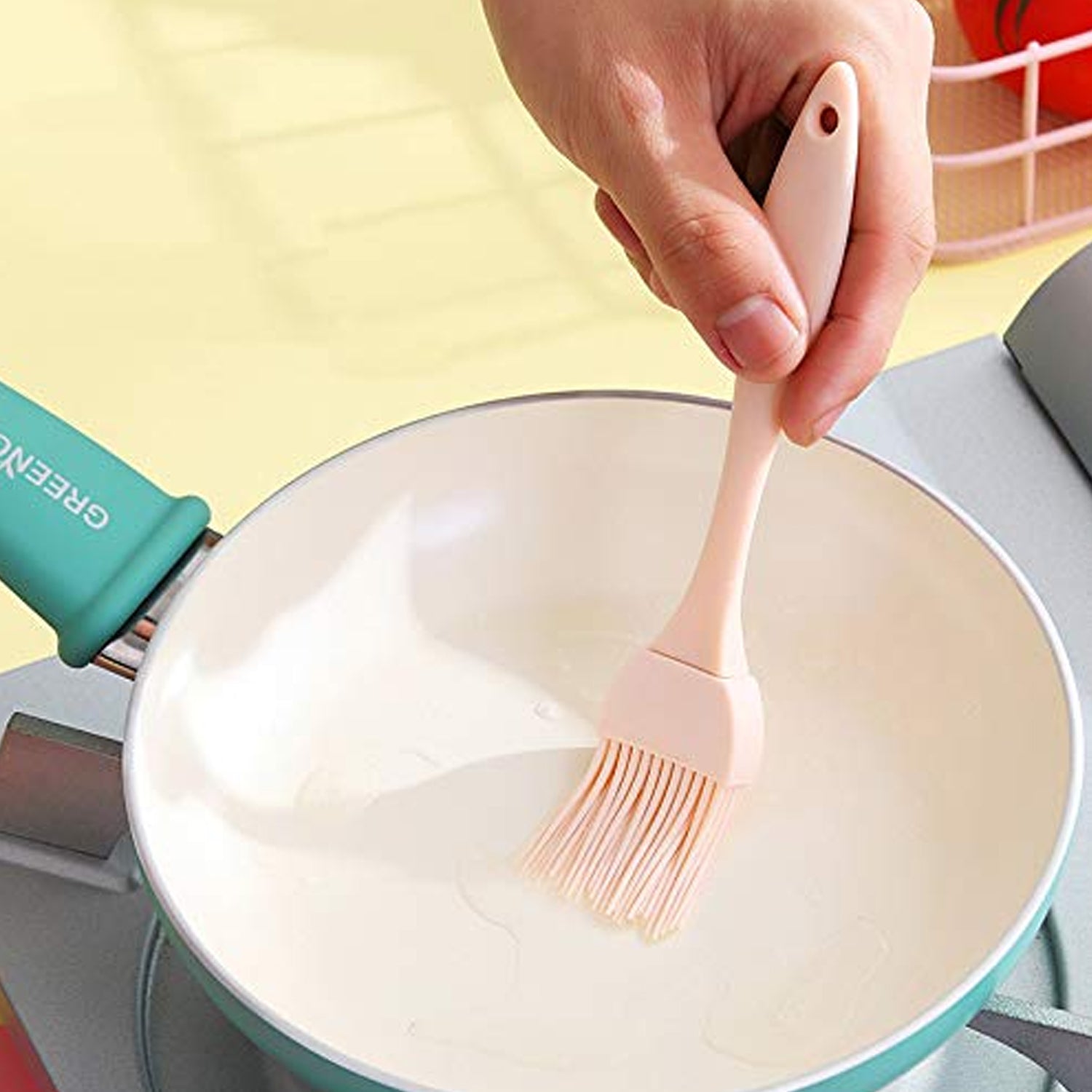 Silicone Kitchen Oil Spatula Brush with Handle Pastry / Cake Brush (17 cm / 1 Pc) - Shivani Jaswal Silicone Kitchen Oil Spatula Brush with Handle Pastry / Cake Brush (17 cm / 1 Pc)