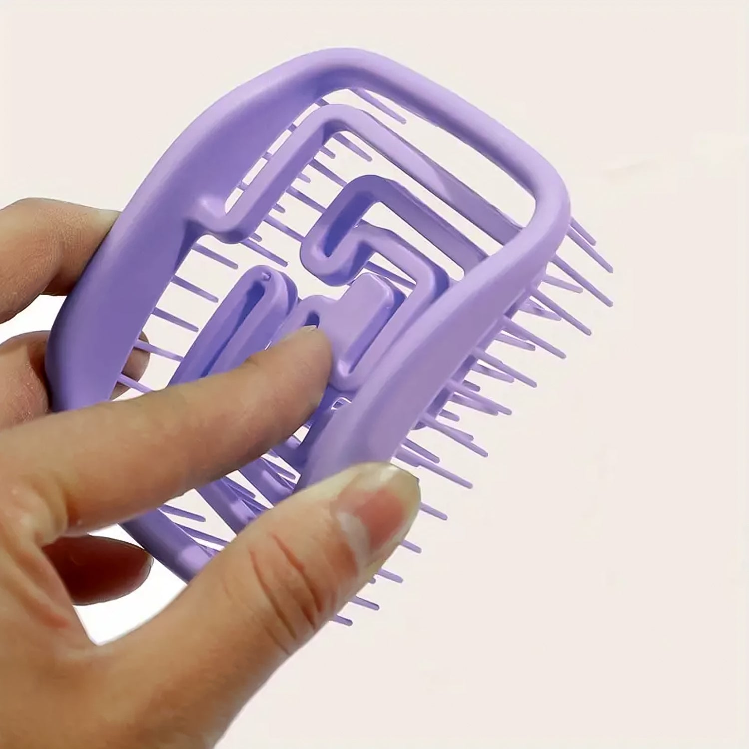Shampoo Brush, Manual Scalp Massager Skeleton Combs (1 Pc) - Shivani Jaswal Shampoo Brush, Manual Scalp Massager Skeleton Combs (1 Pc)