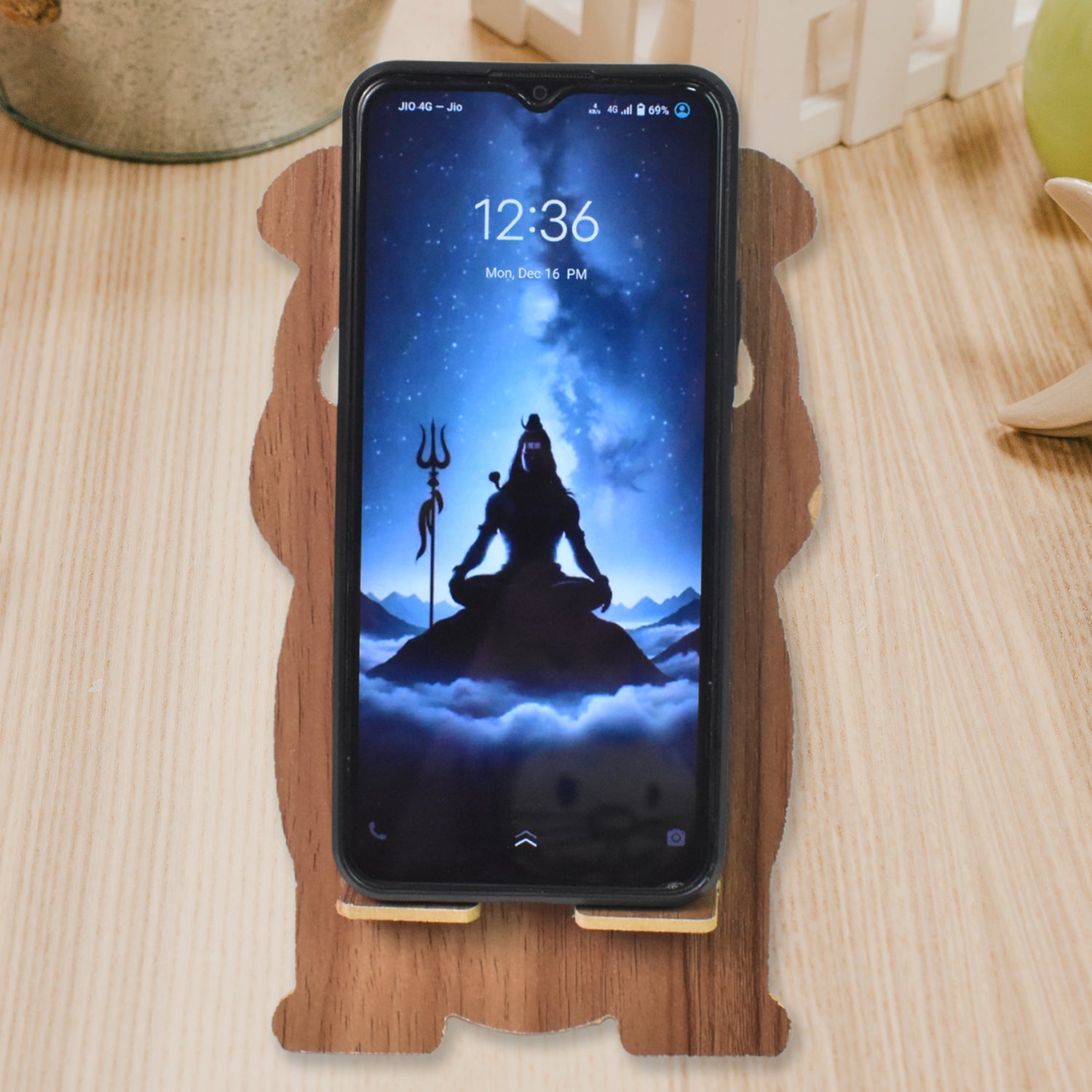 Wooden Cartoon Shape Design Mobile Stand (1 Pc) - Shivani Jaswal Wooden Cartoon Shape Design Mobile Stand (1 Pc)