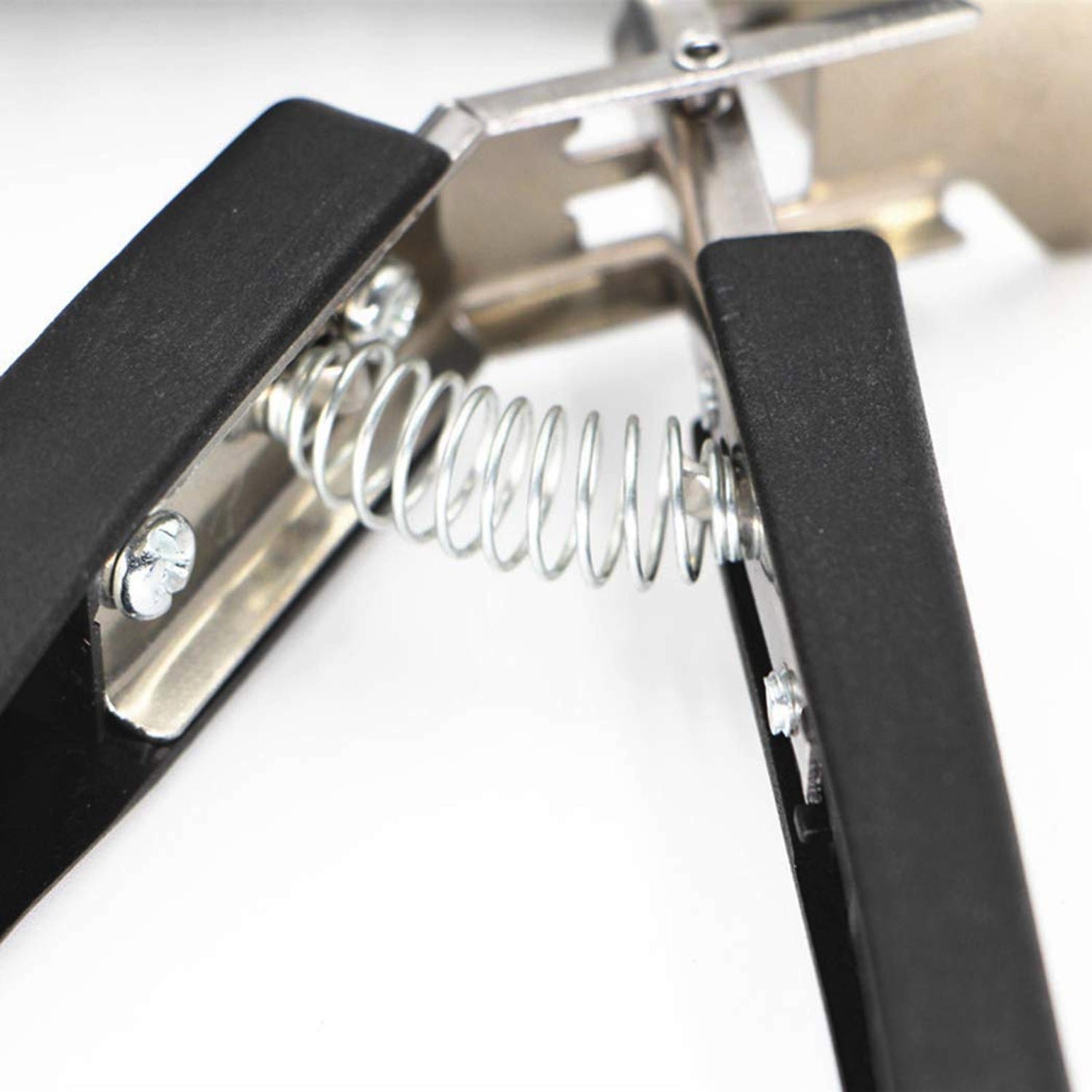 Anti Heat Bowl clamp Holder Stainless Steel Dish Tray Clip Kitchen Accessories Scald Plate Take Bowl Dish Pot Holder Carrier Clamp Clip Handle - Shivani Jaswal Anti Heat Bowl clamp Holder Stainless Steel Dish Tray Clip Kitchen Accessories Scald Plate Take Bowl Dish Pot Holder Carrier Clamp Clip Handle