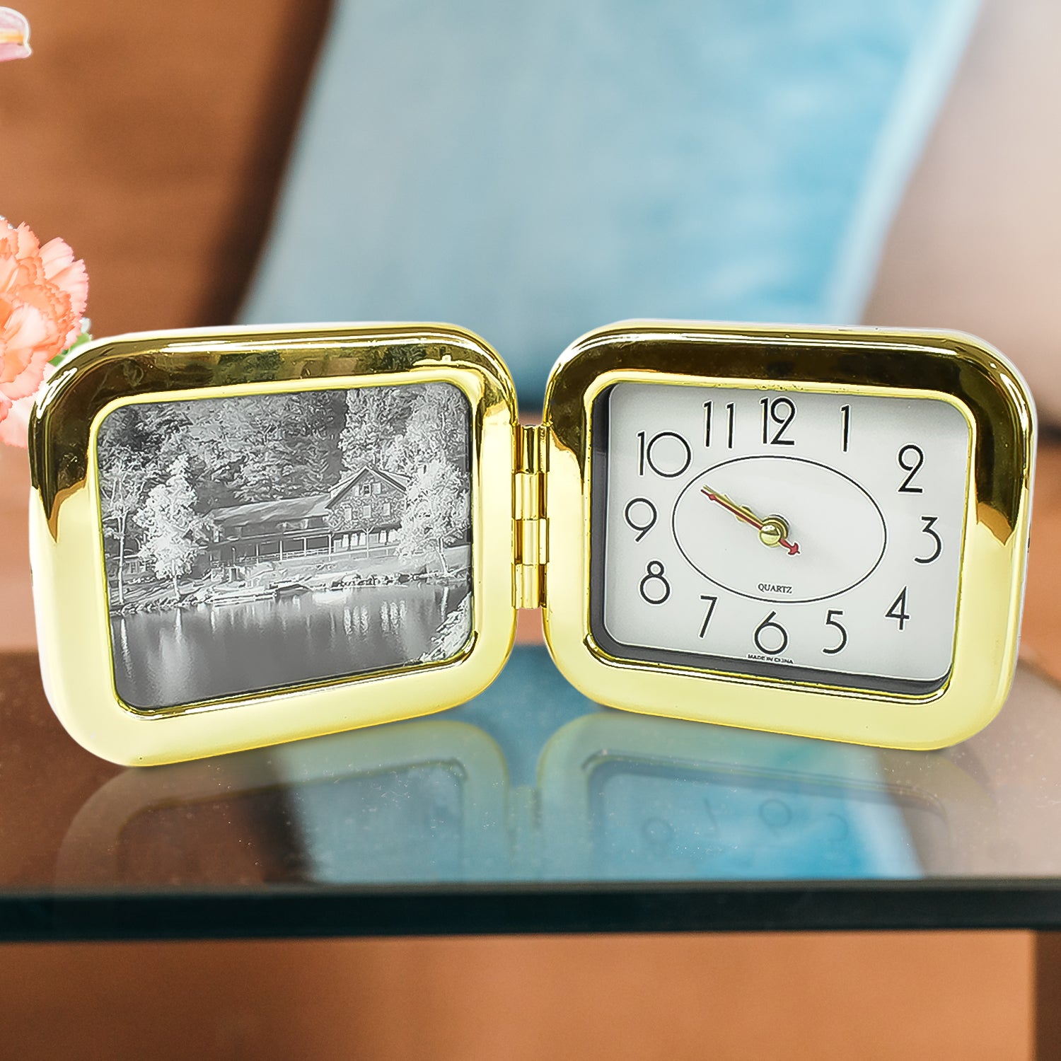 Portable Foldable Desk Clock – Space-Saving and Stylish (1 Pc) - Shivani Jaswal Portable Foldable Desk Clock – Space-Saving and Stylish (1 Pc)