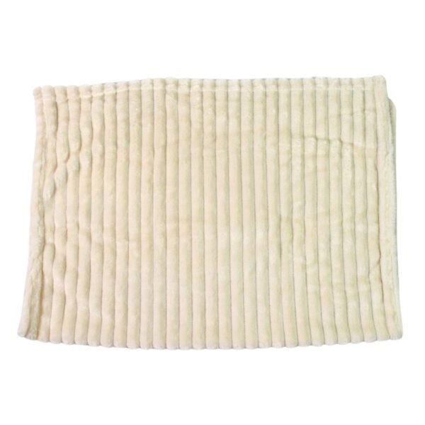 Pet Soft Cat Dog Blanket / Towel Soft Warm Sleep Mat (70Ã—50 Cm / 1 Pc / Mix Color & Design)