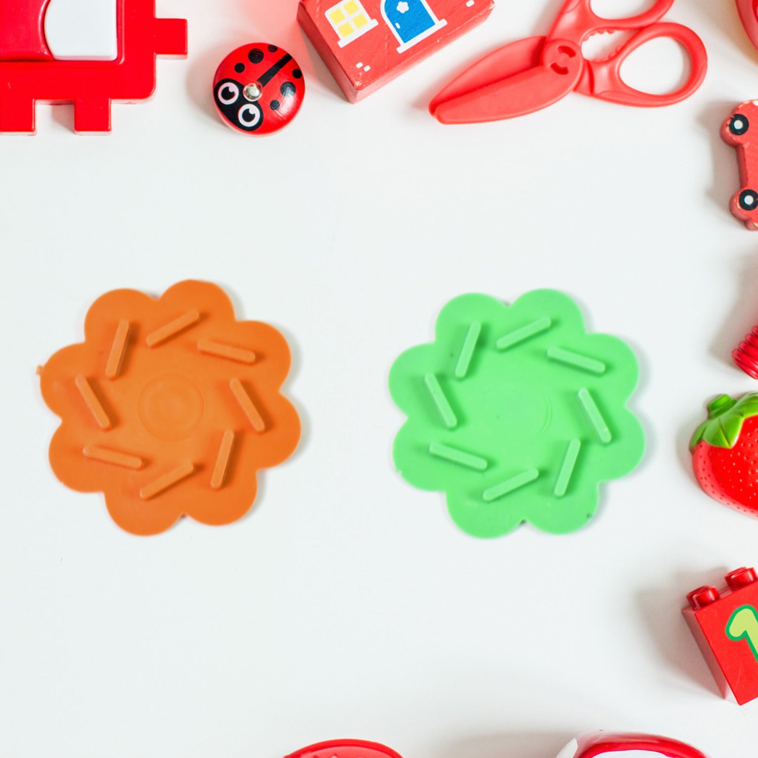 Small Magic air spinner, Plastic Promotional Spinning Toys (1 Pc) - Shivani Jaswal Small Magic air spinner, Plastic Promotional Spinning Toys (1 Pc)