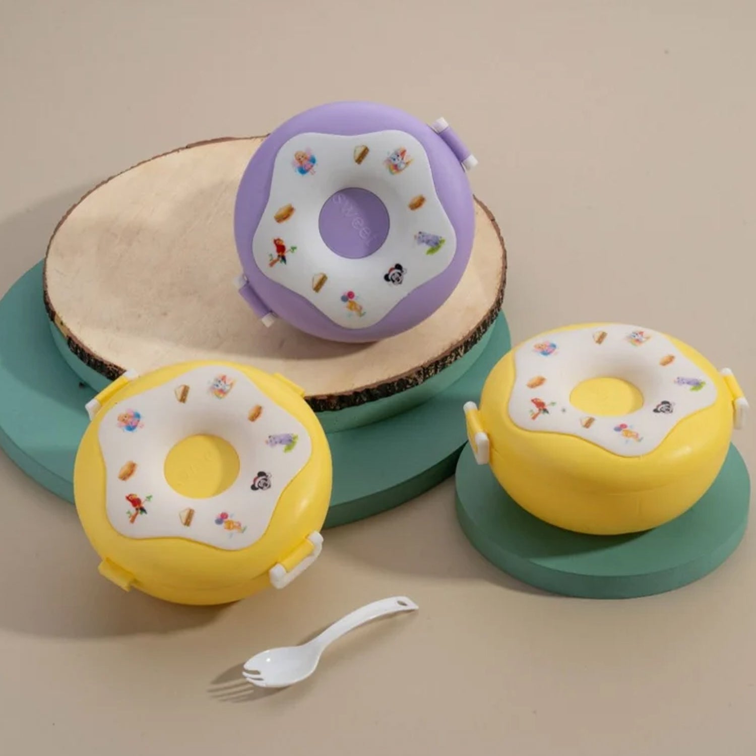 Donut Shaped Double Insulated 3 Compartment Lunch Box (1 Pc / Mix Color) - Shivani Jaswal Donut Shaped Double Insulated 3 Compartment Lunch Box (1 Pc / Mix Color)