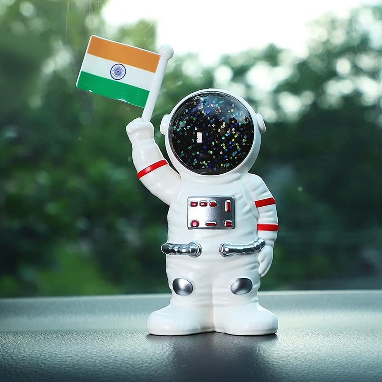 Solar Power Astronaut Ornament Moving Hand with Indian Flag (1 Pc) - Shivani Jaswal Solar Power Astronaut Ornament Moving Hand with Indian Flag (1 Pc)