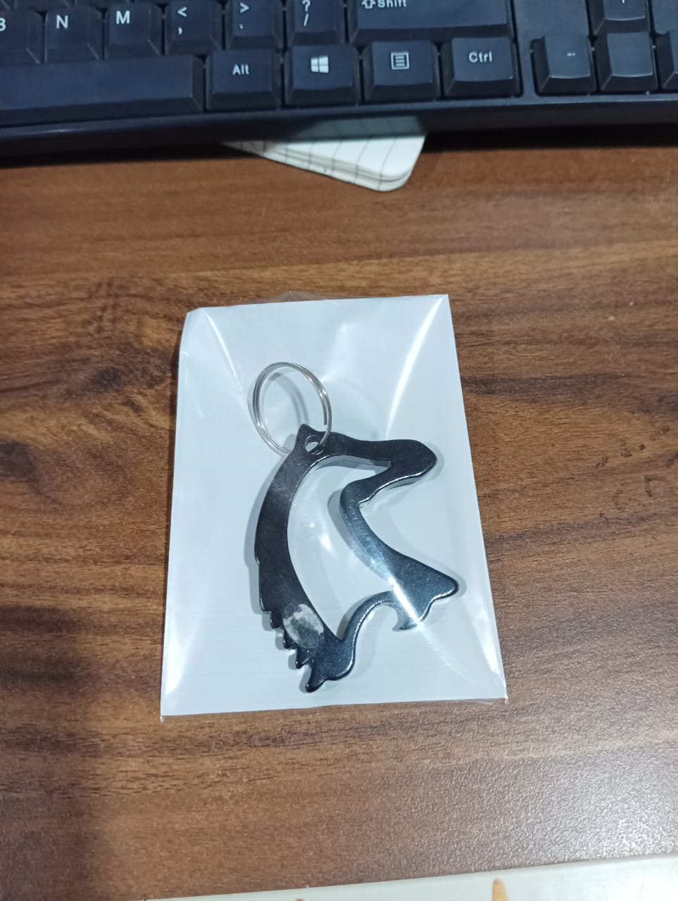 Metal Horse Face Shaped Keychain (1 Pc) - Shivani Jaswal Metal Horse Face Shaped Keychain (1 Pc)