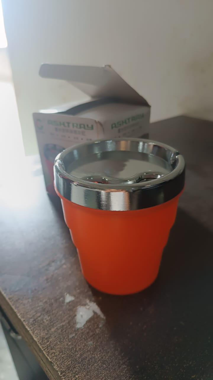 Plastic Car Ashtray Holder Cup with Lid (1 Pc) - Shivani Jaswal Plastic Car Ashtray Holder Cup with Lid (1 Pc)