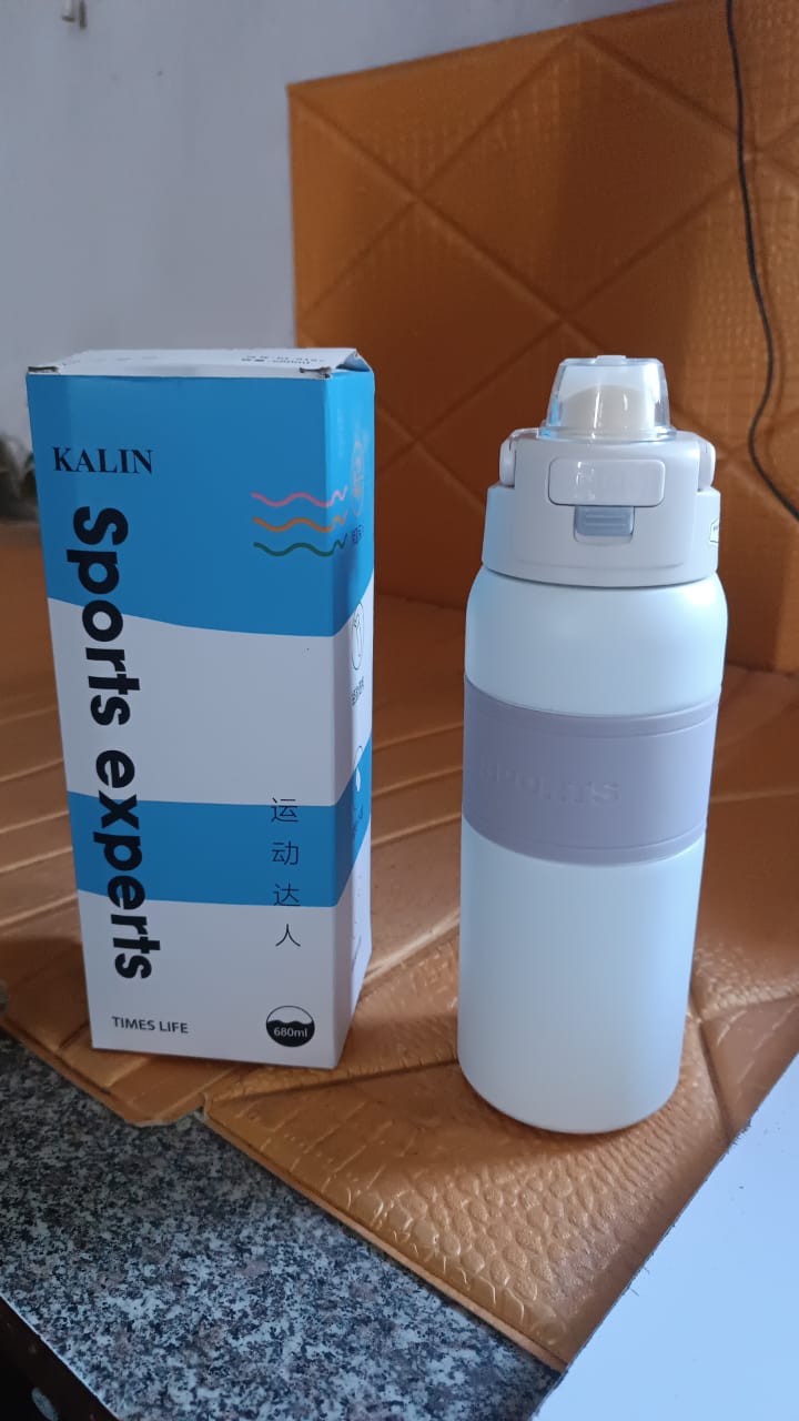 Stainless Steel Water Bottle (680ml Approx) - Shivani Jaswal Stainless Steel Water Bottle (680ml Approx)