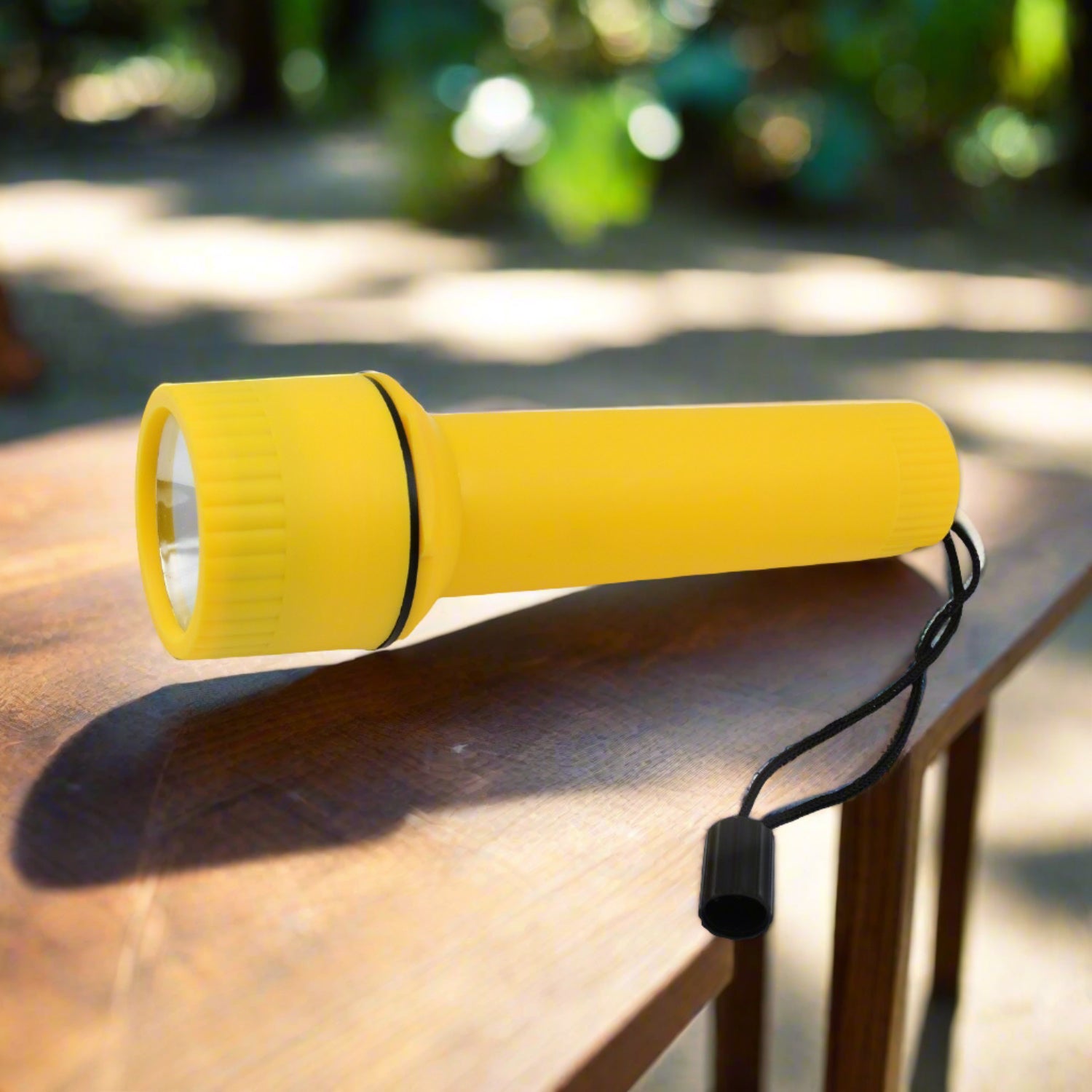 Big LED Flashlights / Torch Light, Battery operated (1 Pc / Battery not included) - Shivani Jaswal Big LED Flashlights / Torch Light, Battery operated (1 Pc / Battery not included)
