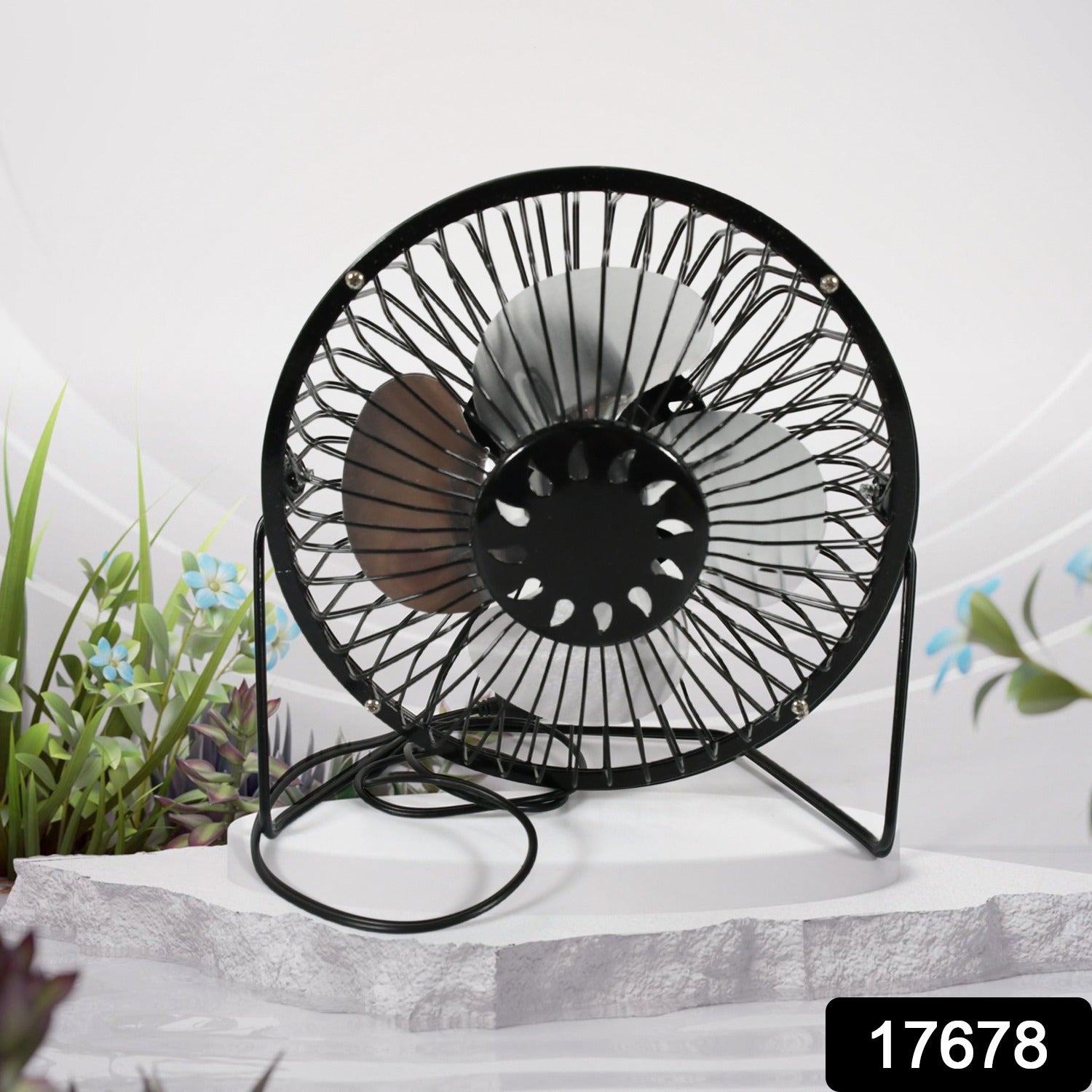 USB Table Desk Personal Metal Electronic Fan, Compatible with Computers, Laptops, Student Dormitory, Suitable For Office, School Use (1 Pc) - Shivani Jaswal USB Table Desk Personal Metal Electronic Fan, Compatible with Computers, Laptops, Student Dormitory, Suitable For Office, School Use (1 Pc)