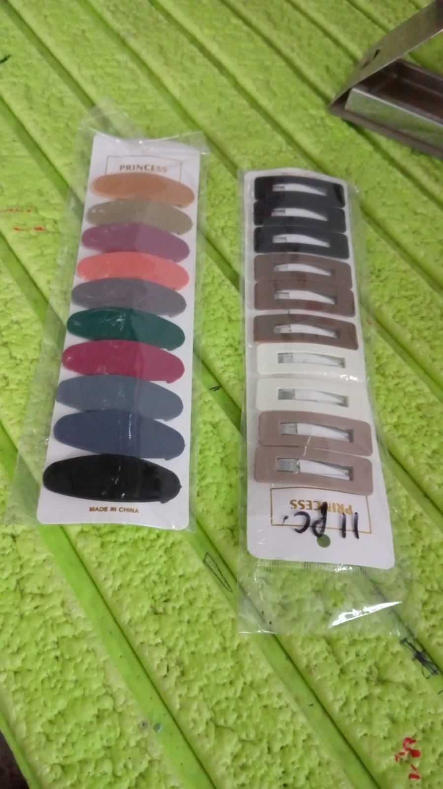 Miss Beauty 10pcs Cute Matte Multicolour & Design Hair Clip Set, Hair accessories - Shivani Jaswal Miss Beauty 10pcs Cute Matte Multicolour & Design Hair Clip Set, Hair accessories