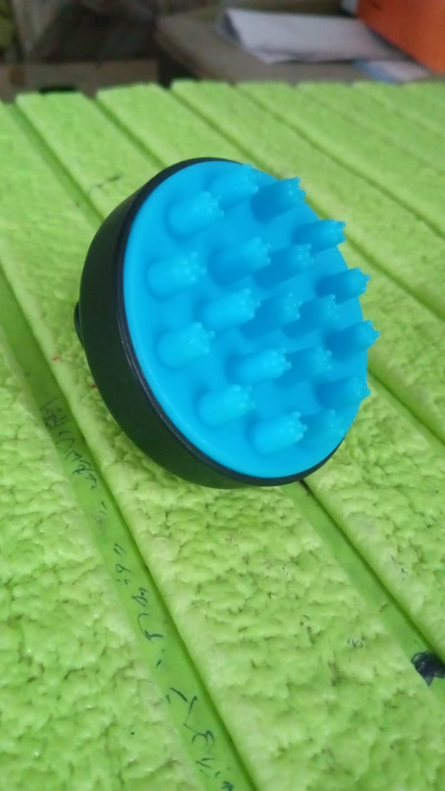 Hair Scalp Massager Shampoo Brush Comb (1 Pc), Hair accessories - Shivani Jaswal Hair Scalp Massager Shampoo Brush Comb (1 Pc), Hair accessories