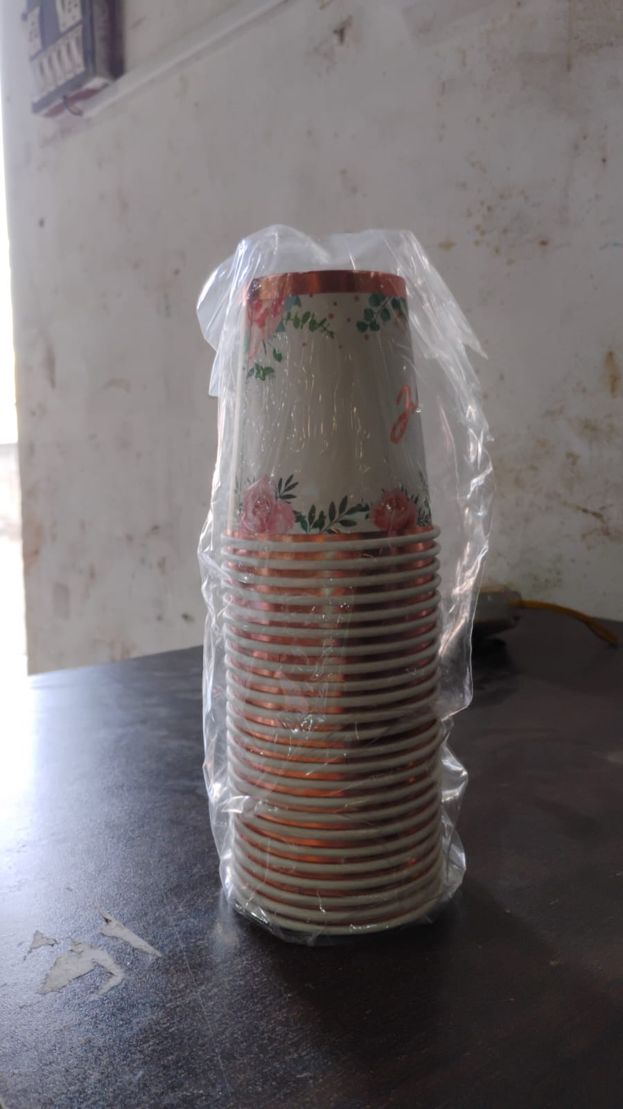 Disposable Paper Cups, Disposable Tea, Coffee Cups (24 Pcs Set / Mix Color & Design) - Shivani Jaswal Disposable Paper Cups, Disposable Tea, Coffee Cups (24 Pcs Set / Mix Color & Design)